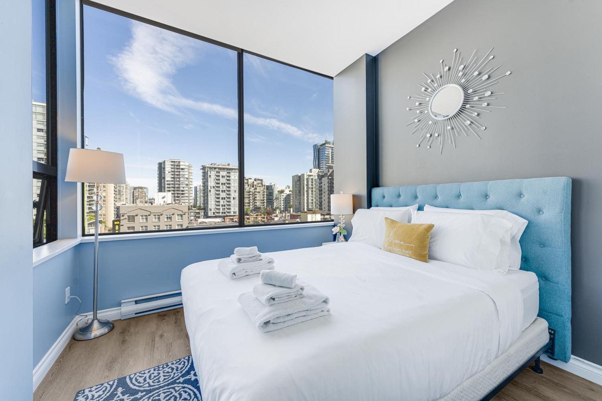 Best Location Downtown Chic Suites Vancouver Exterior foto